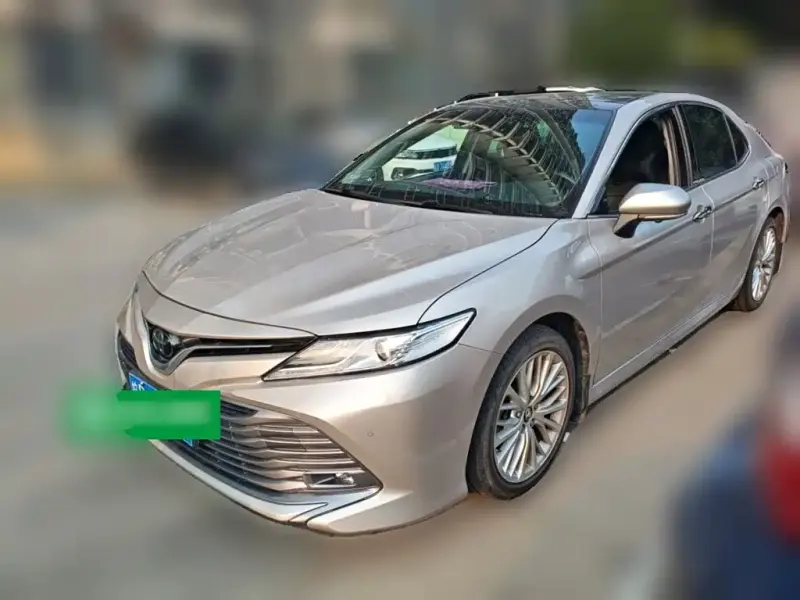 Toyota Camry, 2020 — фото 1