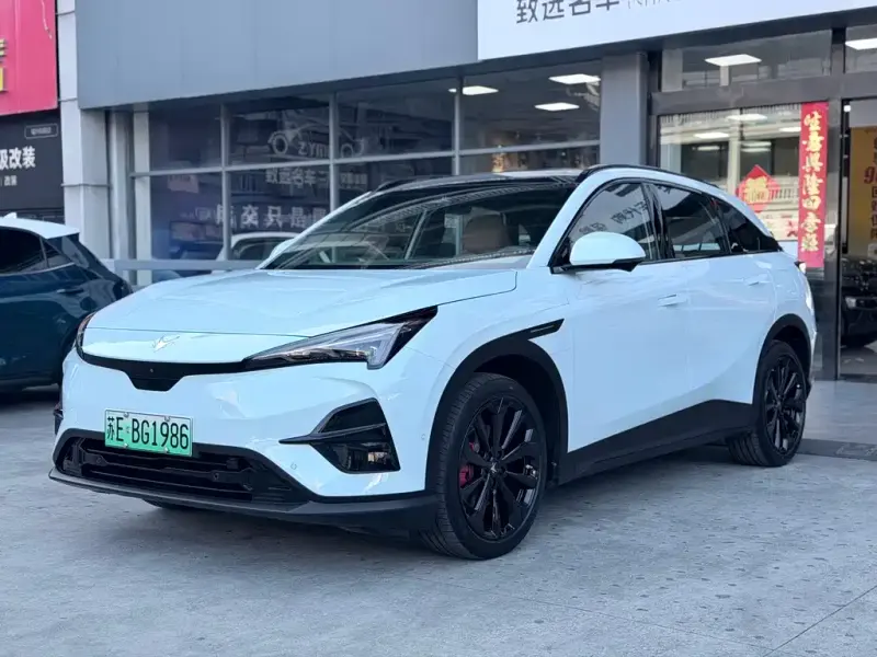 ARCFOX Alpha T5, 2025