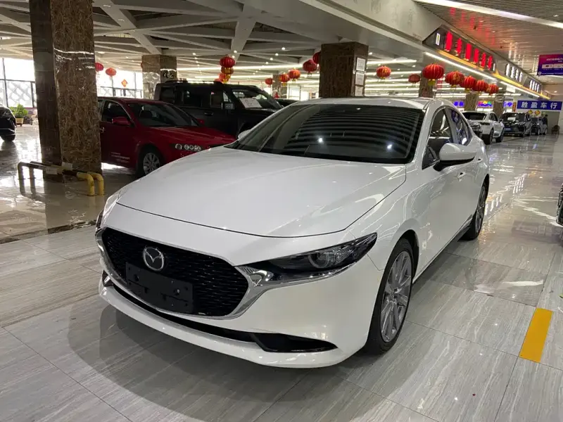Mazda 3 Axela, 2023