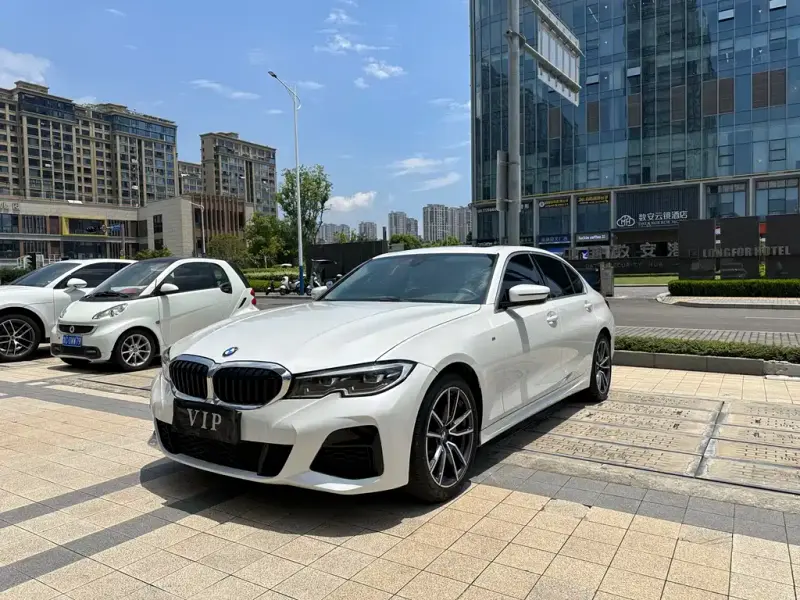 BMW 3 Series, 2021