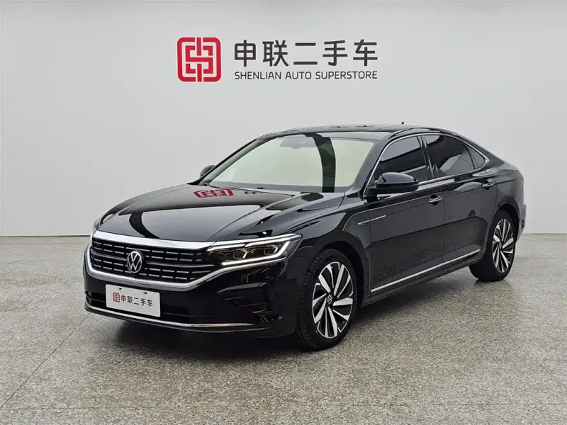 Volkswagen Passat, 2022