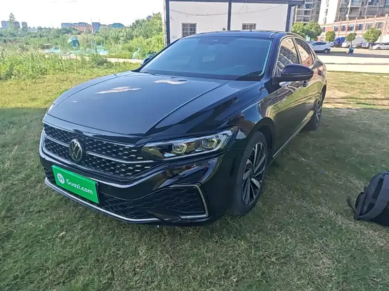 Volkswagen Passat, 2022