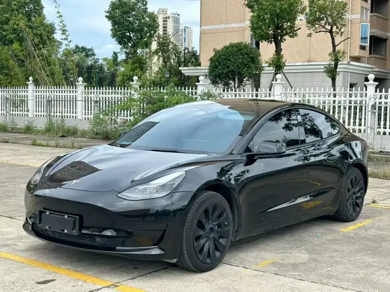 Tesla Model 3, 2023 — фото 1