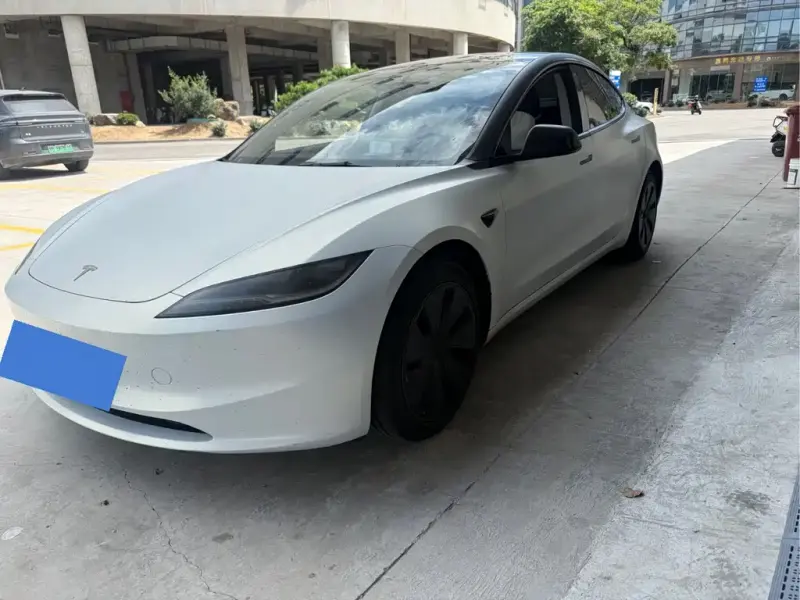 Tesla Model 3, 2024 — фото 1