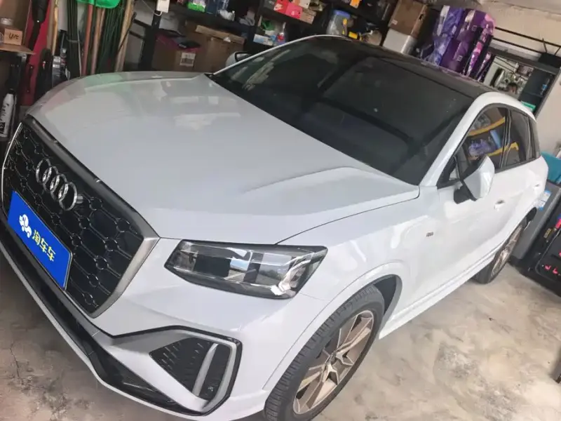 Audi Q2L, 2023