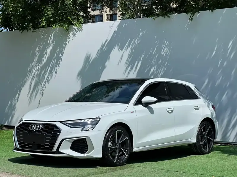 Audi A3, 2023 — фото 1