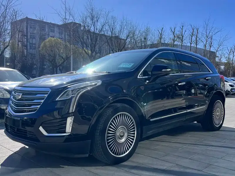 Cadillac XT5, 2018 — фото 1