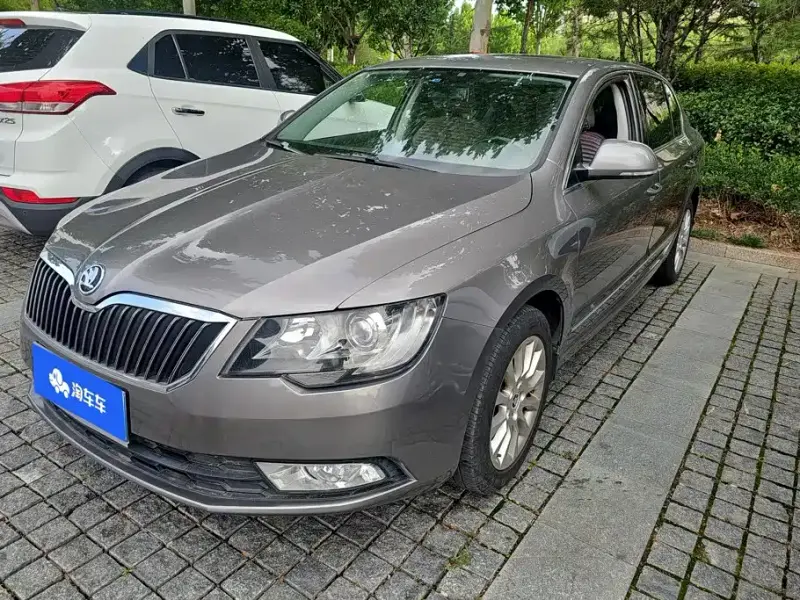 Skoda Superb, 2014