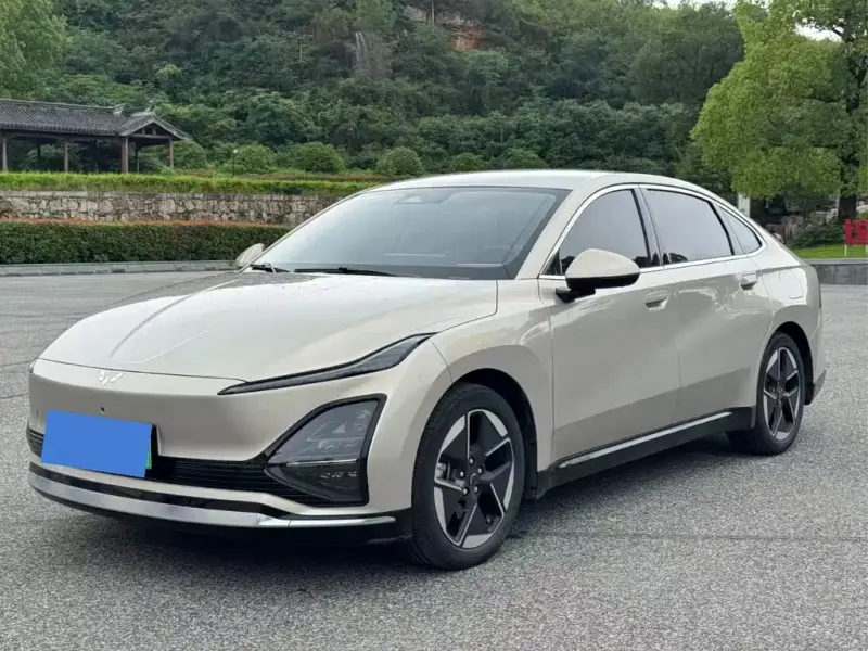 Wuling Xingguang, 2024