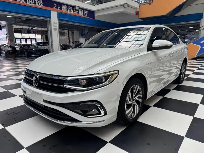 Volkswagen Bora, 2023