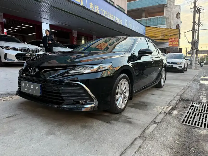 Toyota Camry, 2023