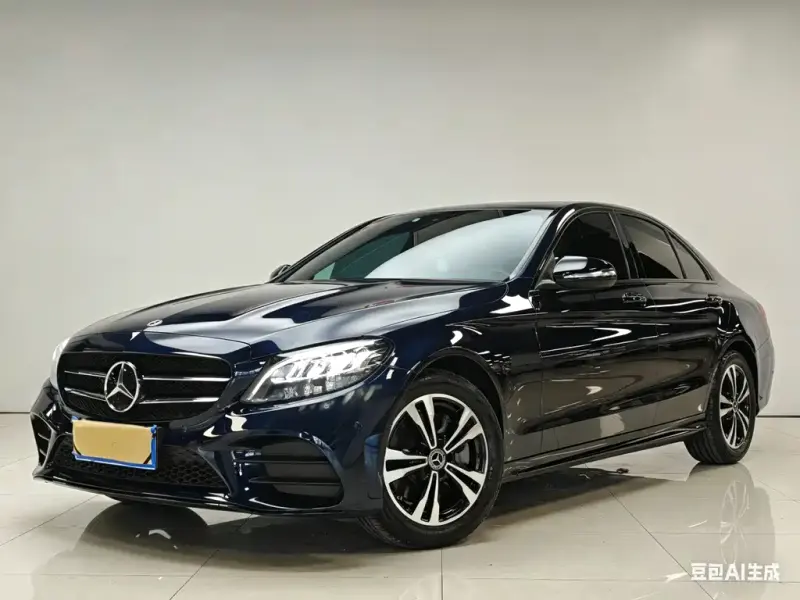 Mercedes-Benz C-Class, 2020 — фото 1