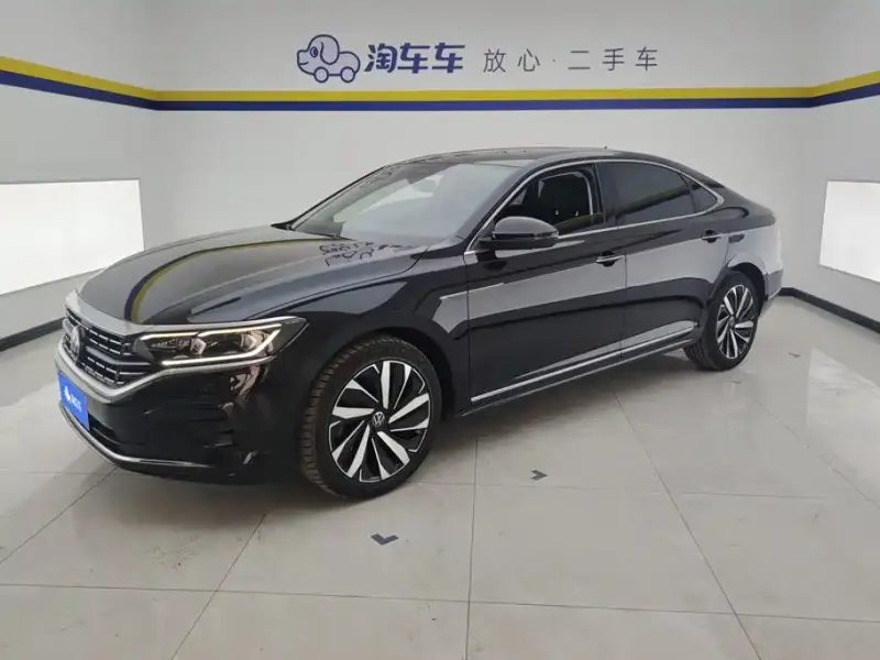 Volkswagen Passat, 2023