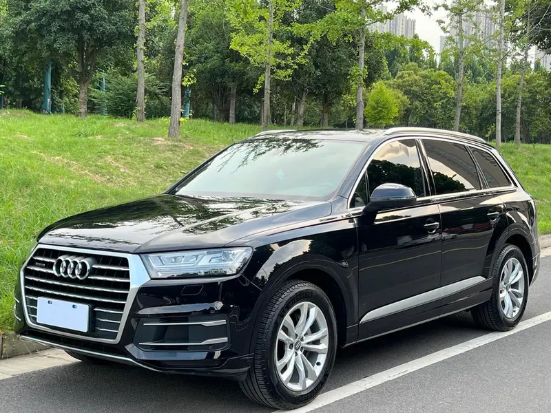 Audi Q7 45 TFSI Comfort Version, 2019 — фото 1