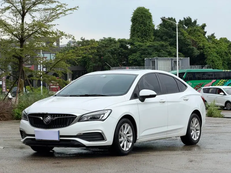Buick Verano Sedan 15S Auto Leading Version, 2019 — фото 1