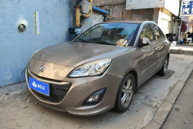 Changan Yuexiang V5 1.5L Manual Version, 2012 — фото 1