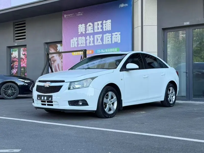 Chevrolet Cruze, 2013