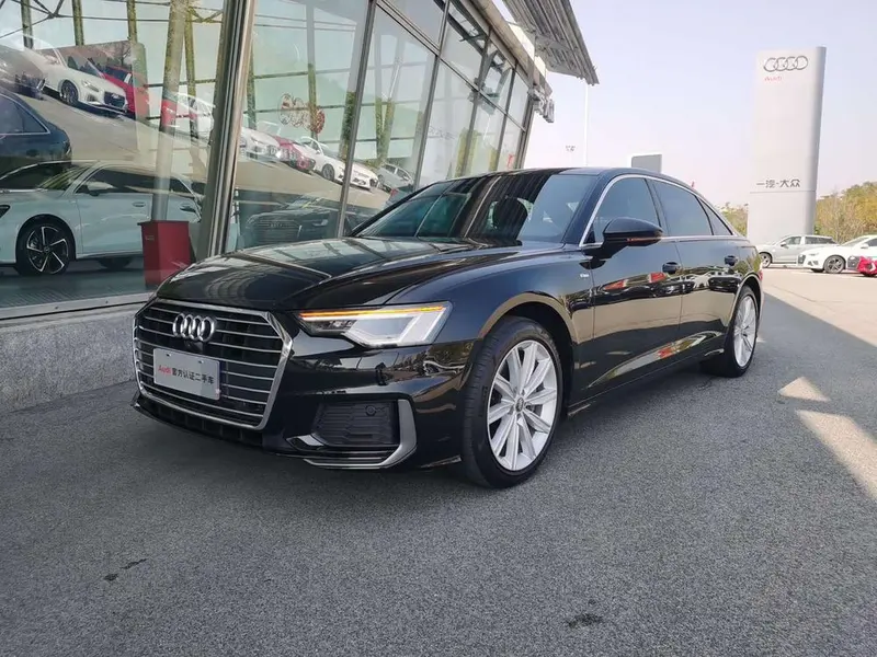 Audi A6L 45 TFSI Refined Version, 2020 — фото 1