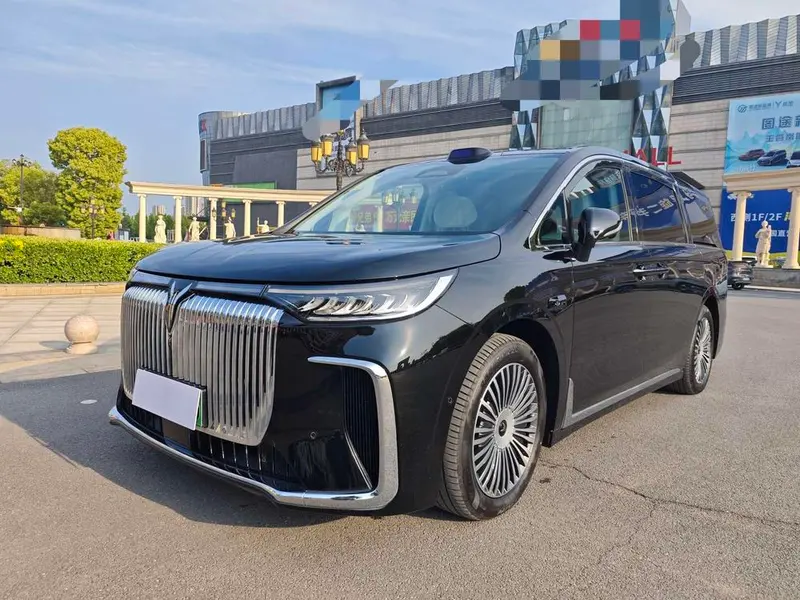 Voyah Dreamer PHEV, 2025