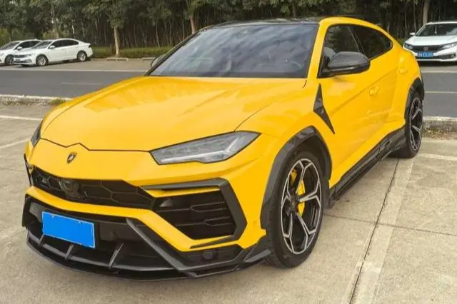 Lamborghini Urus 4.0T V8, 2021 — фото 1