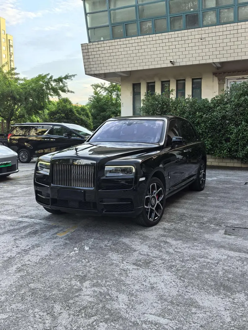 Rolls-Royce Cullinan, 2020