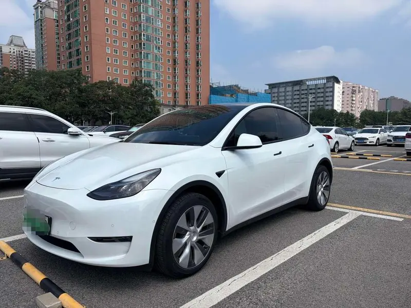 Tesla Model Y Facelift Long Range AWD Edition, 2022 — фото 1
