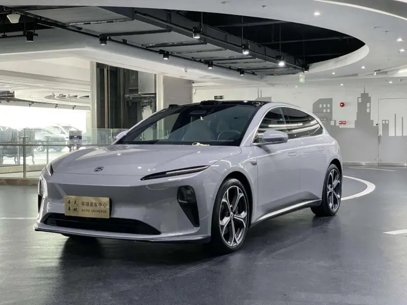 NIO ET5T 75kWh, 2024 — фото 1