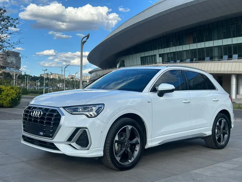Audi Q3, 2023