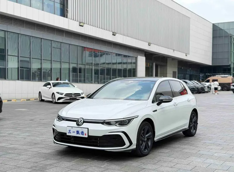 Volkswagen Golf 280TSI DSG R-Line, 2021 — фото 1