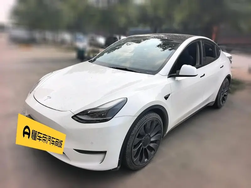 Tesla Model Y, 2023
