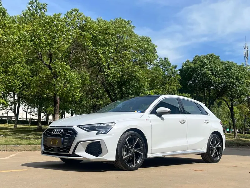 Audi A3 Sportback 35 TFSI Fashion Sport Version, 2022 — фото 1