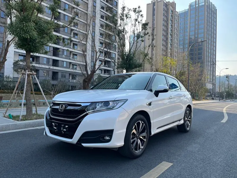 Honda UR-V 240TURBO 2WD Classic Edition CN5, 2017 — фото 1