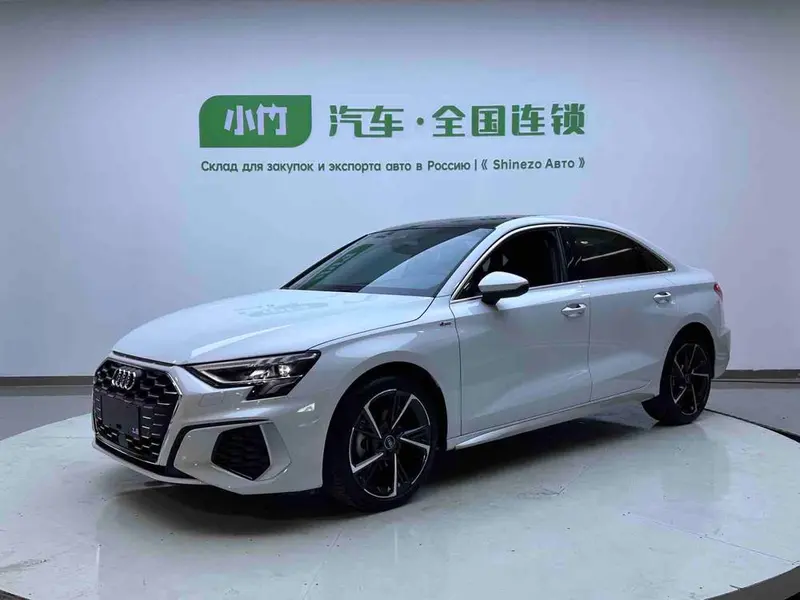 Audi A3 A3L Limousine 35 TFSI Luxury Sport Version, 2022 — фото 1