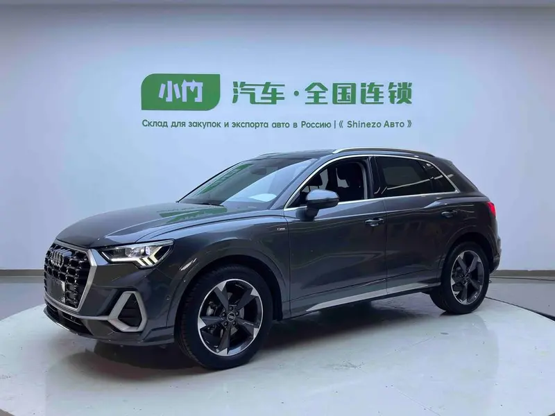 Audi Q3, 2022