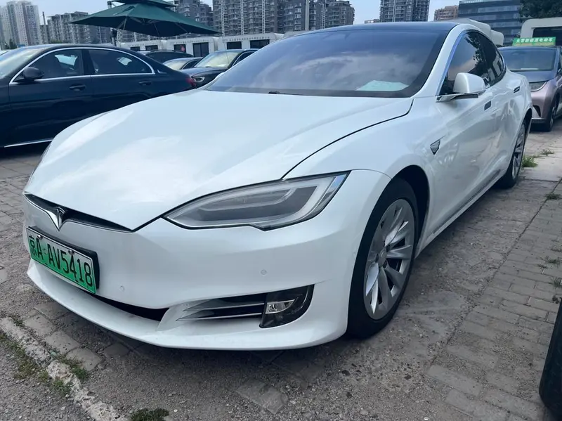 Tesla Model S, 2017