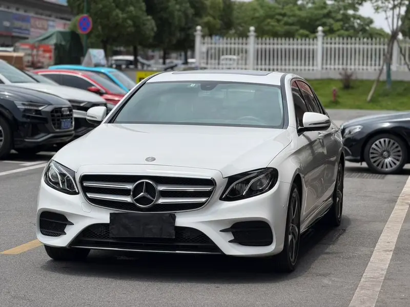 Mercedes-Benz E-Class, 2017