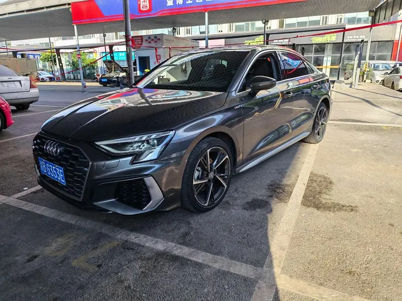 Audi A3 A3L Limousine 35 TFSI Elite Version, 2021 — фото 1