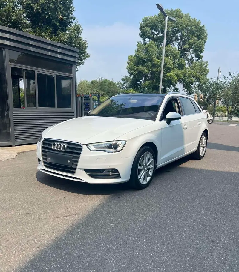 Audi A3 Sportback 40 TFSI Style Version, 2016 — фото 1
