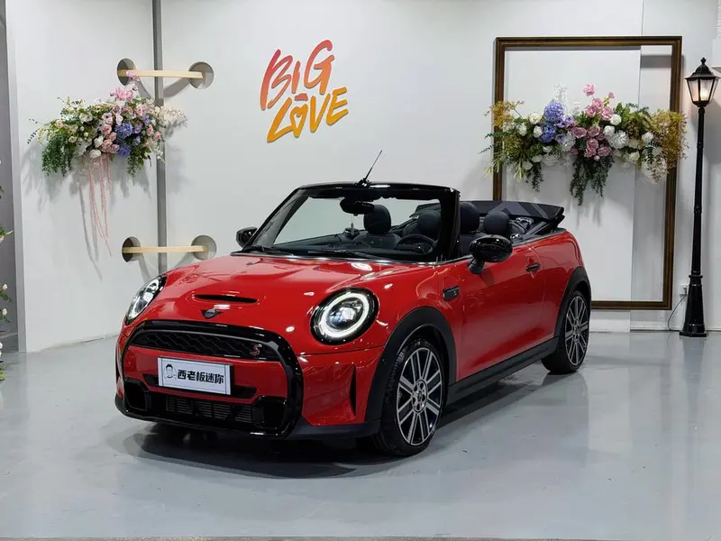 MINI MINI Facelift 2.0T COOPER S CABRIO Artist, 2023 — фото 1
