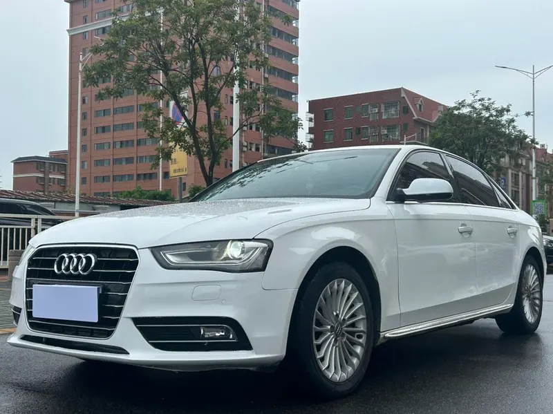 Audi A4L 35 TFSI Auto Standard Version, 2016 — фото 1