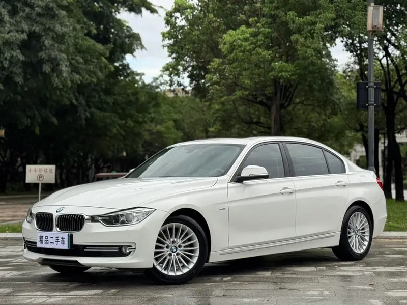 BMW 3-Series, 2015