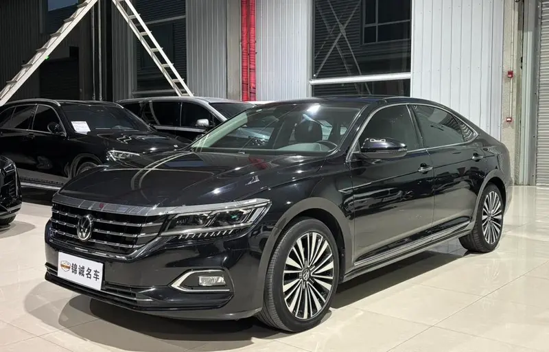 Volkswagen Passat, 2021