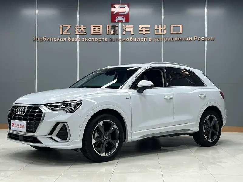 Audi Q3, 2023