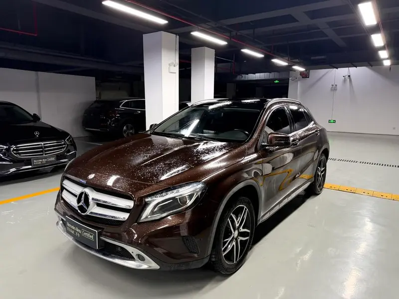 Mercedes-Benz GLA GLA 200 Fashion Version, 2015 — фото 1