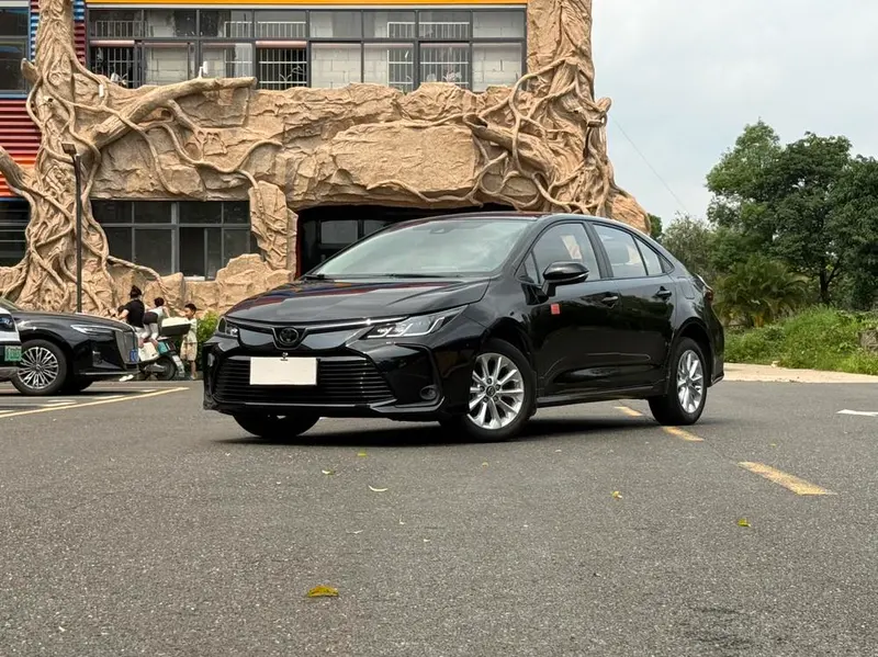 Toyota Corolla 1.2T S-CVT Sport Edition, 2021 — фото 1