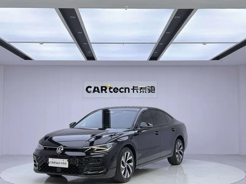 Volkswagen Passat, 2025