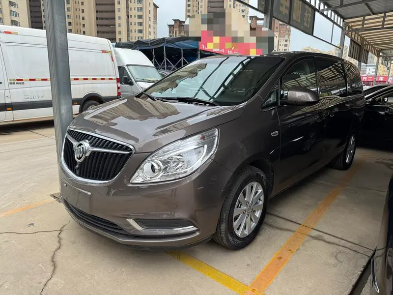 Buick GL8, 2017