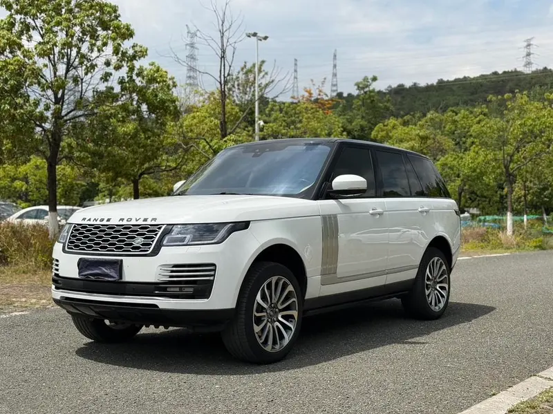 Land Rover Range Rover 3.0T Parallel Import, 2017 — фото 1