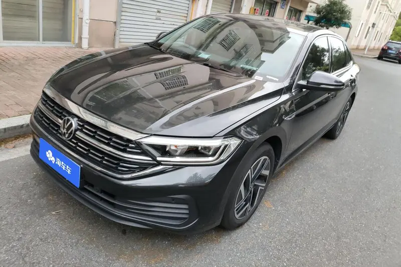 Volkswagen Sagitar, 2025