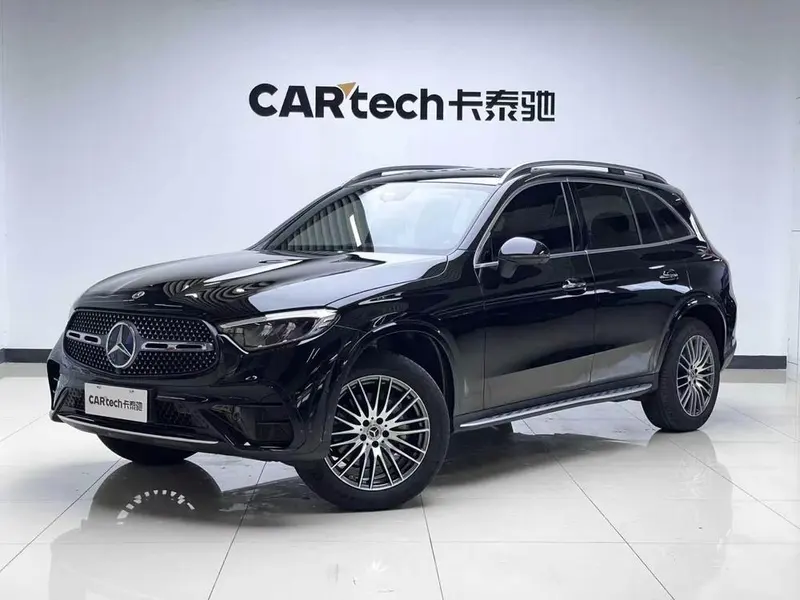 Mercedes-Benz GLC Facelift GLC 300 L 4MATIC Version 5 Seater, 2025 — фото 1
